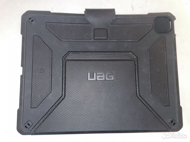 Чехол Urban Armor Gear (UAG)