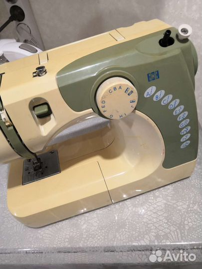 Швейная машина Jaguar