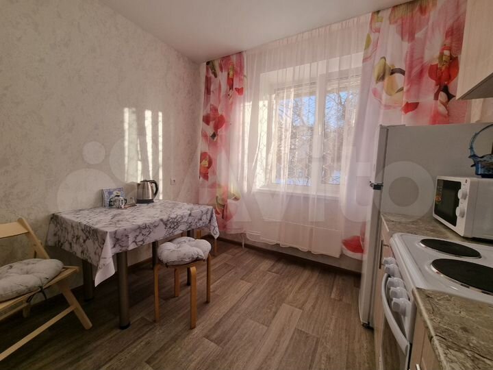 1-к. квартира, 38 м², 1/9 эт.