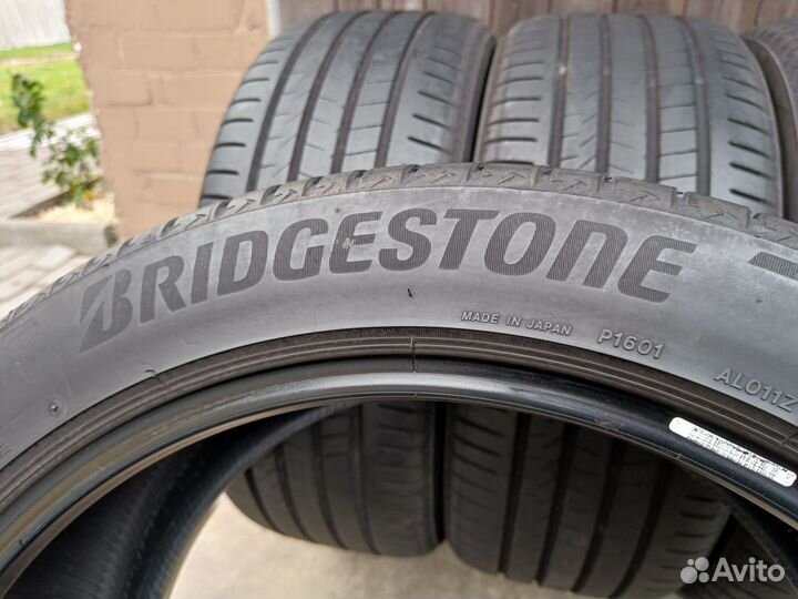Bridgestone Alenza 001 255/45 R20 101W