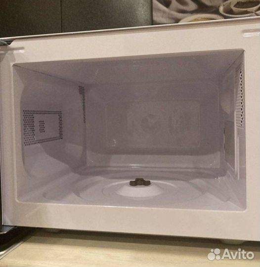 Микроволновая печь Midea