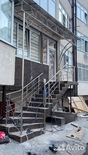 Ограждения, перила лестниц