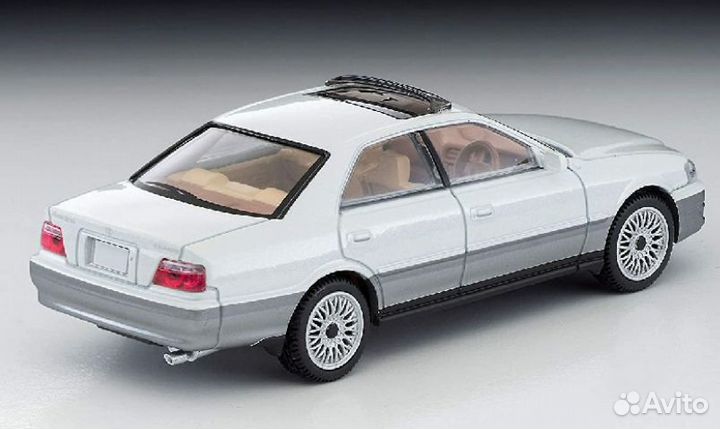 Toyota Chaser Avante G(белая и серебристая) Tomica