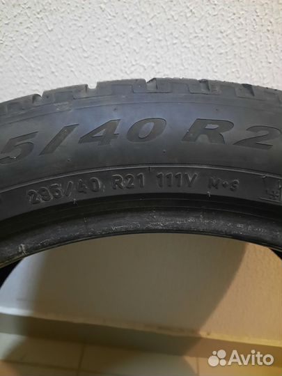 Pirelli Scorpion 295/40 R21