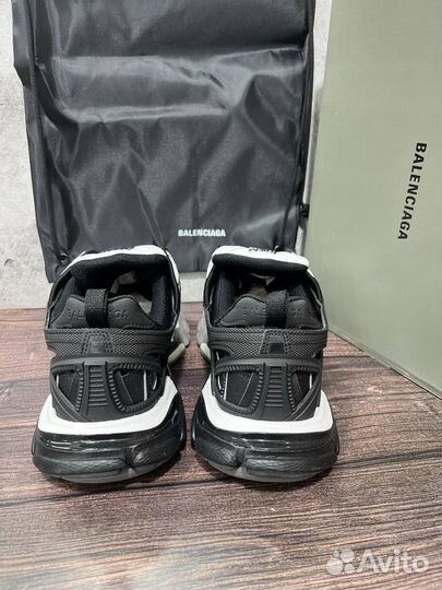 Кроссовки Balenciaga Track 2 White Black