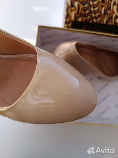 Туфли лодочки Attizzare