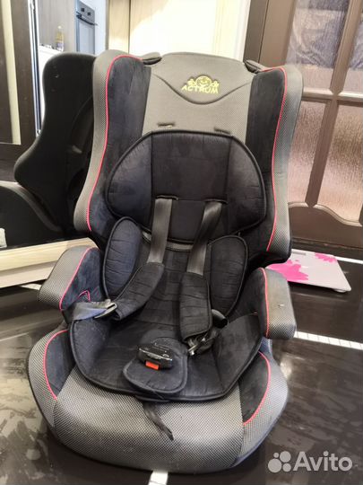 Автомобильное Кресло