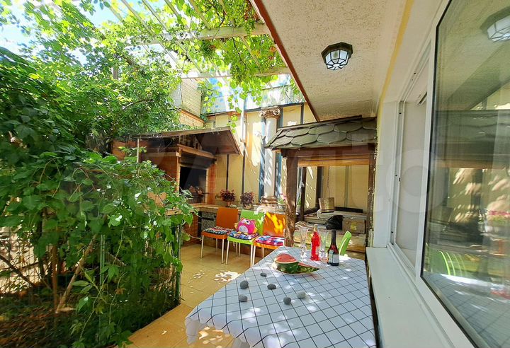 Дом 52 м² на участке 1 сот.