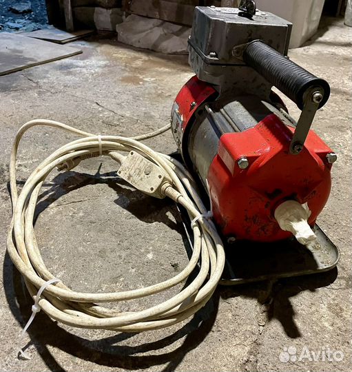 Глубинный вибратор эп-1400 (220В) Комп. Б/У