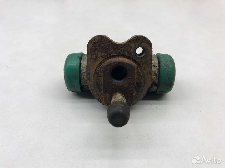 Тормозной цилиндр рабочий Daewoo Nexia N100 2007г