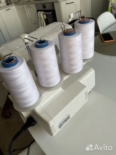 Оверлок jaguar 880D