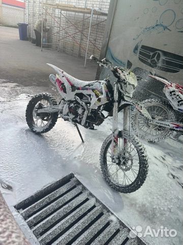 BSE ph 150