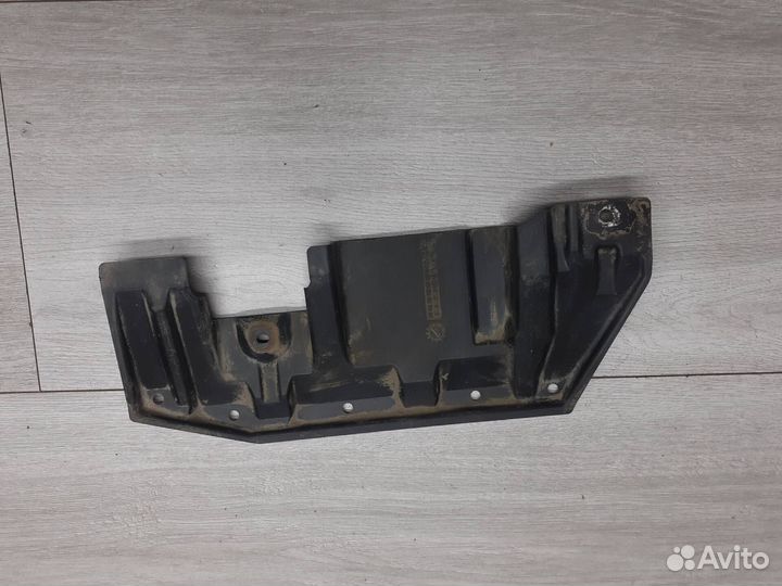 Пыльник пола Mitsubishi Lancer 10