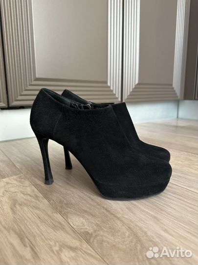 Ботильоны Yves Saint Laurent
