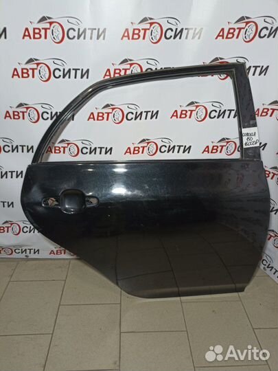 Дверь боковая задняя правая Toyota Corolla 150