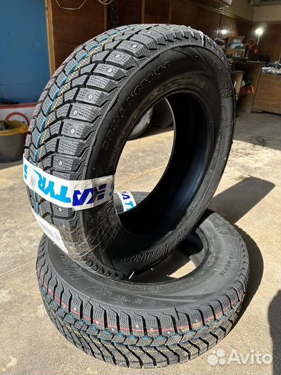Viatti Brina Nordico V-522 195/65 R15 91T