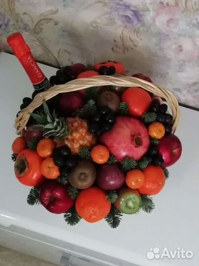 Фруктовые букеты из сезонных фруктов