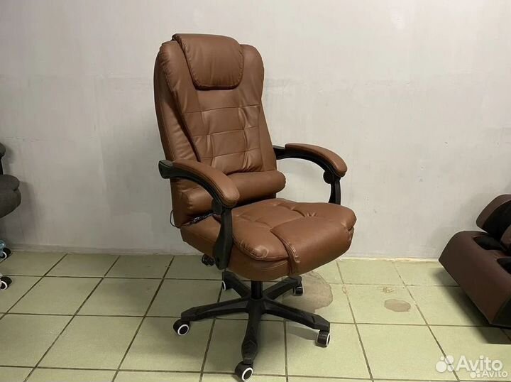 Компьютерное игровое кресло геймерское с массажем