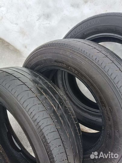 Yokohama dB Decibel E70 215/60 R16