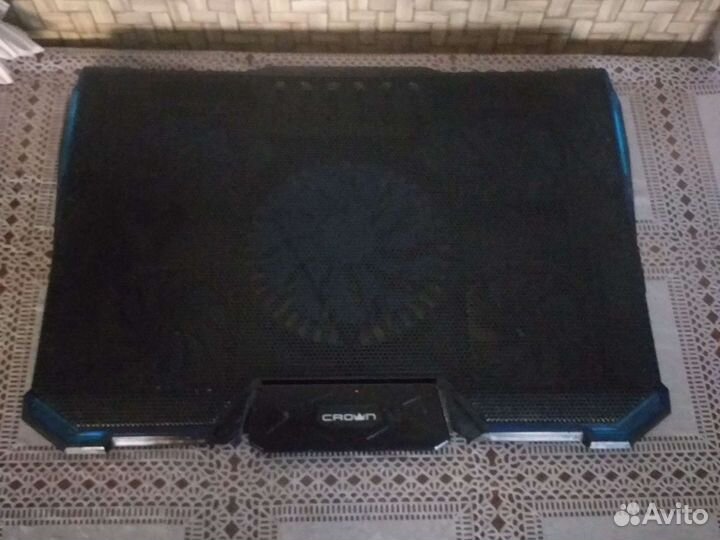 Подставка с охлаждением для ноутбука