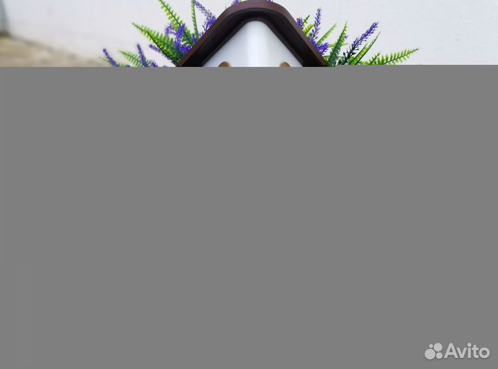 Литая табличка