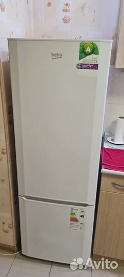 Холодильник Beko двухкамерный белый