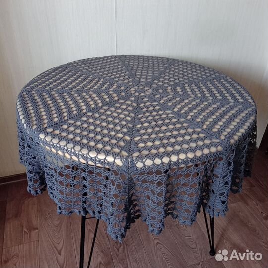 Вязаная скатерть крючком