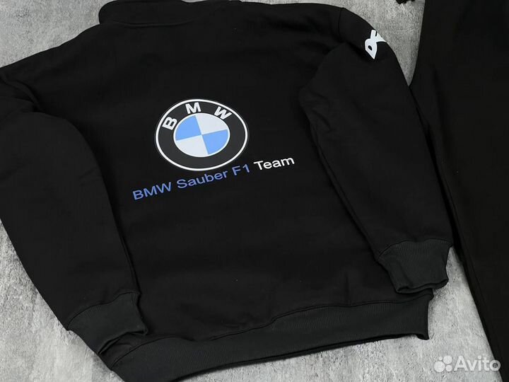 Костюм BMW