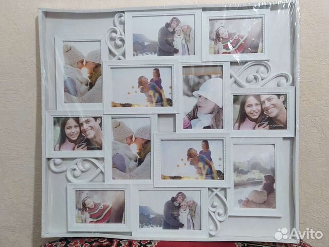 Фоторамка на 12 фото 