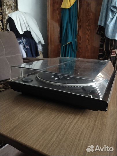 Продам Проигрыватель Винила Вега 122С