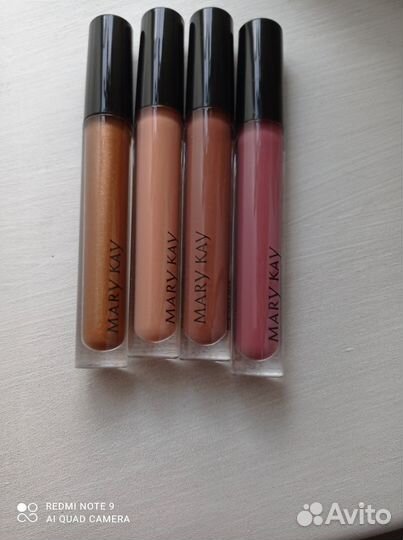 Блеск для губ