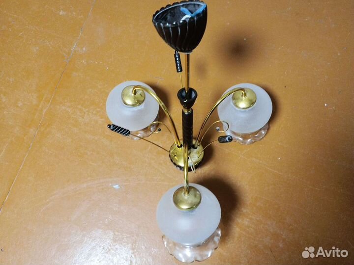 Люстра потолочная бу