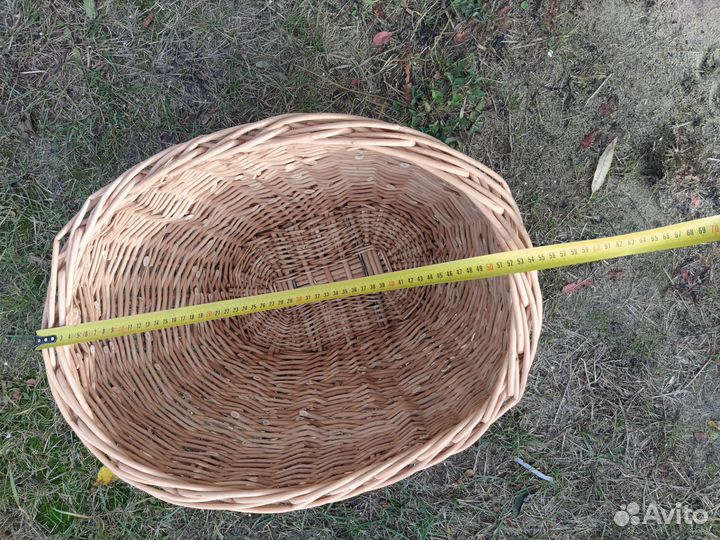 Корзина плетеная