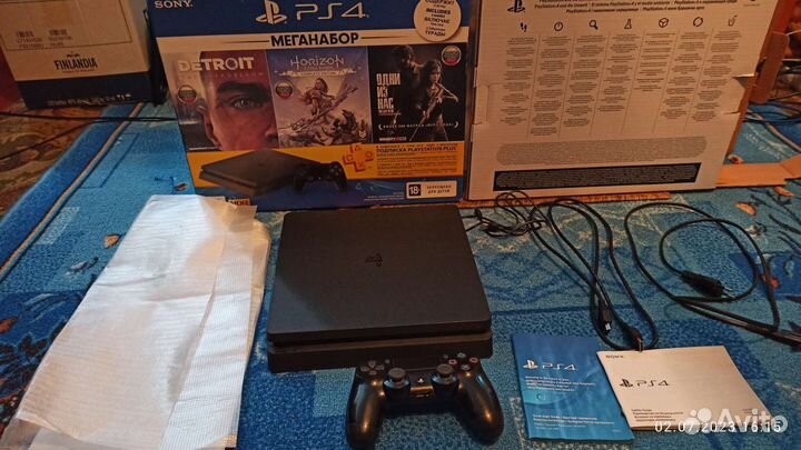 Sony playstation 4 slim 1tb9.0(+много топовых игр)