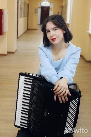 Репетитор по сольфеджио и аккордеону