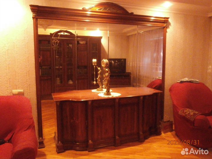 Мебель для гостиной классика