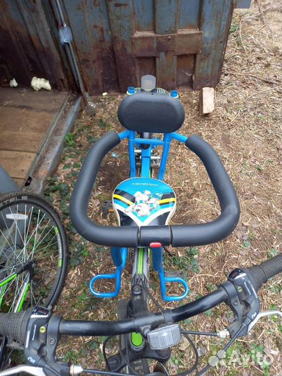 Детское кресло на велосипед переднее