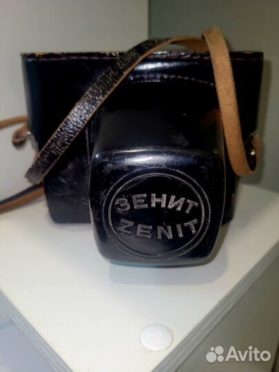 Пленочный фотоаппарат zenith e