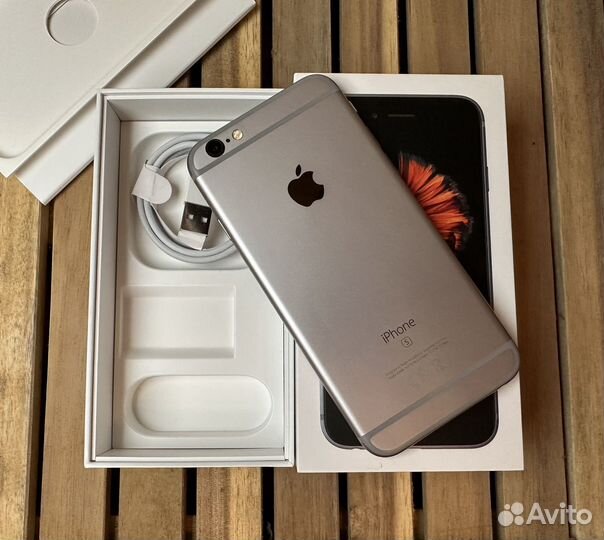 iPhone 6S, 32 ГБ