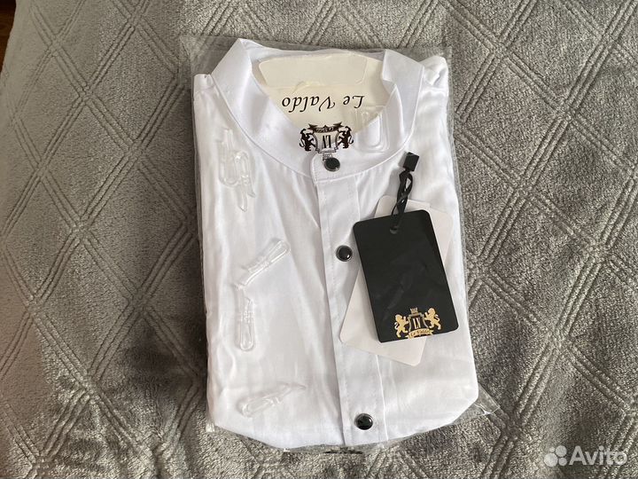 Новая рубашка для мальчика