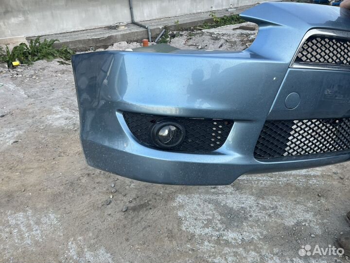 Передний бампер mitsubishi lancer 10