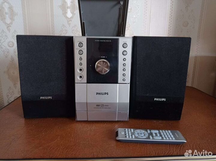 Музыкальный центр philips