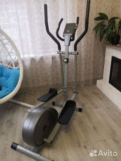 Эллиптический тренажер torneo