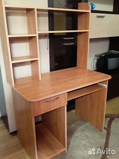 Компьютерный столик бу