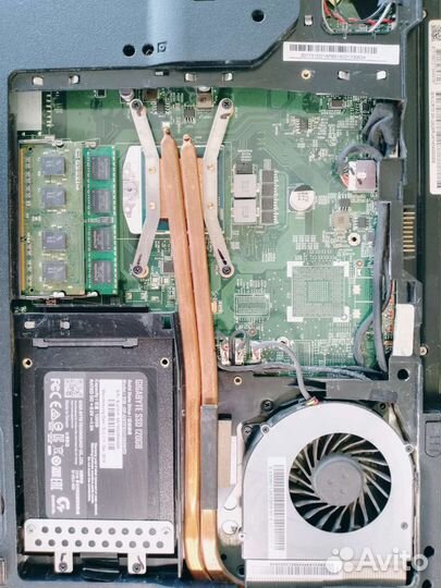 Ноутбук MSI CX70 i5-4210m 4x2.6GHz 8/128/300Gb