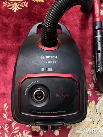 Пылесос Bosch Serie 6 Bagged Pro Power