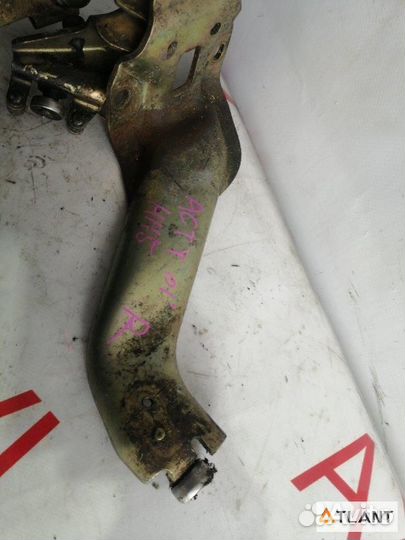 Ролик двери задний правый honda acty