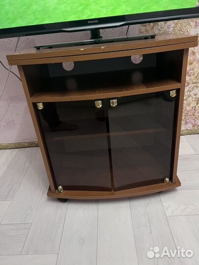 Тумба под телевизор