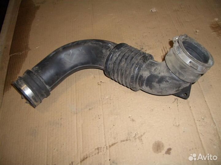 Патрубок воздушного фильтра Dodge Caliber 2006-2