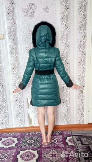 Пуховик женский